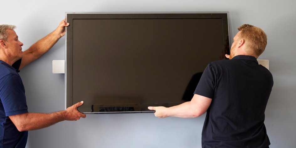 tv mounting (up to 32?)